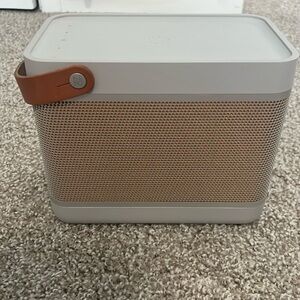 Bang & Olufsen Beolit 20